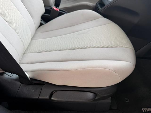 2013 Mazda Mazda5 Sport