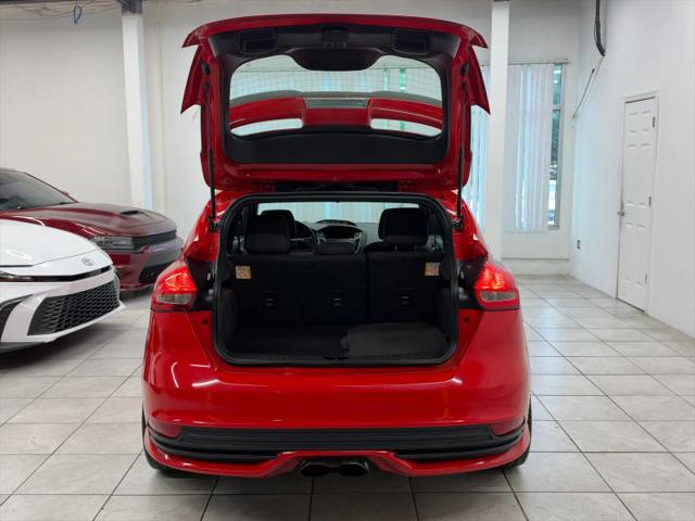 2017 Ford Focus ST