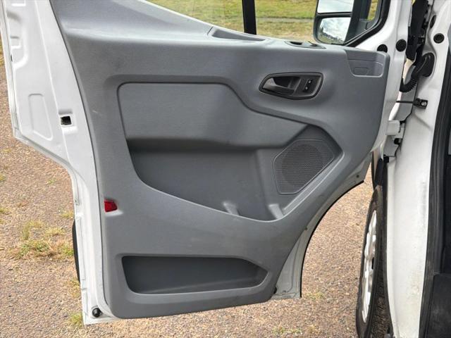 2015 Ford Transit XLT