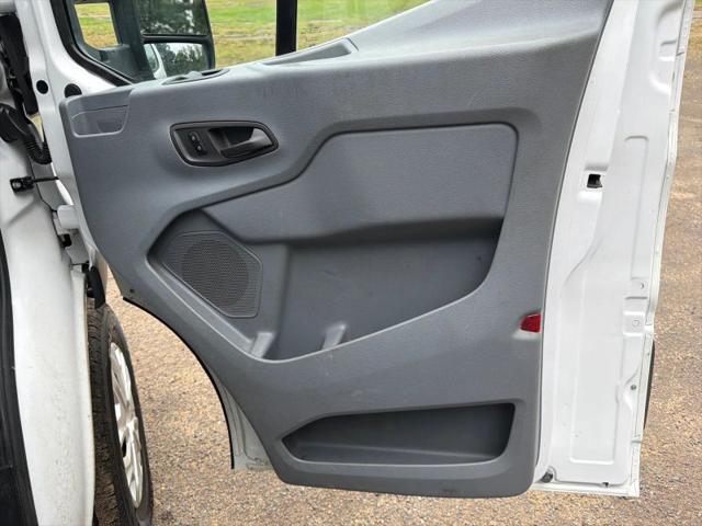 2015 Ford Transit XLT