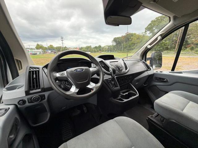 2015 Ford Transit XLT