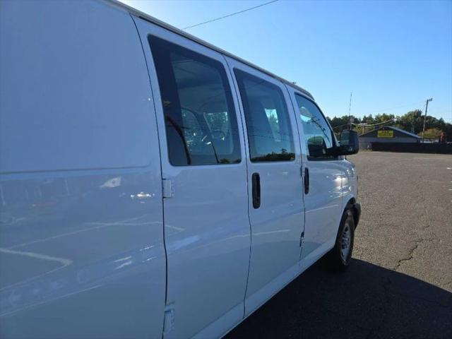 2014 GMC Savana 2500 Work Van
