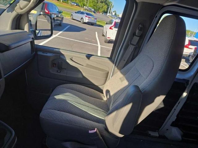 2014 GMC Savana 2500 Work Van