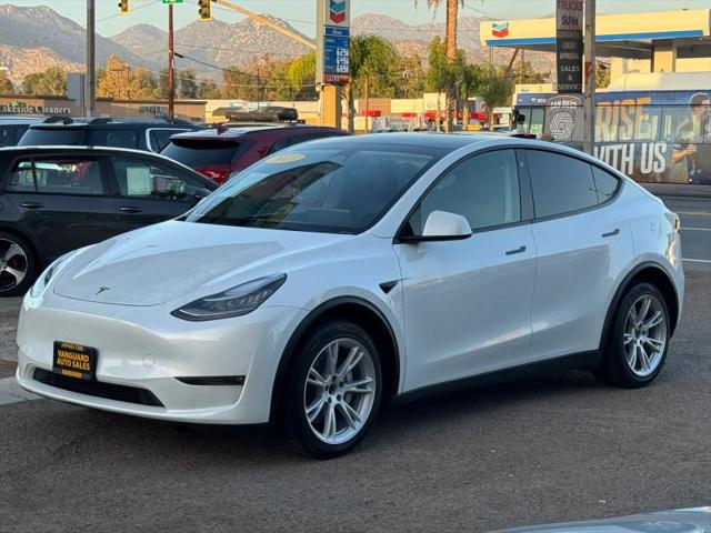 2023 Tesla Model Y Long Range Dual Motor All-Wheel Drive