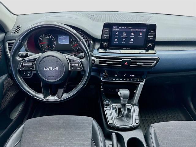 2023 Kia Seltos S