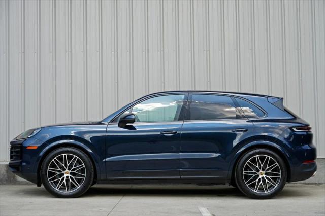 2024 Porsche Cayenne Base