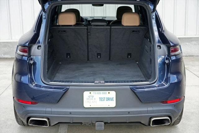 2024 Porsche Cayenne Base