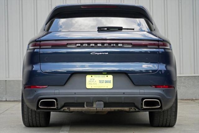 2024 Porsche Cayenne Base