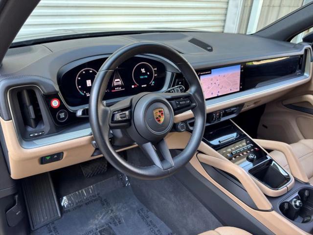 2024 Porsche Cayenne Base