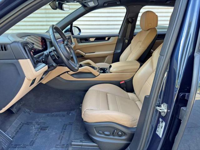 2024 Porsche Cayenne Base