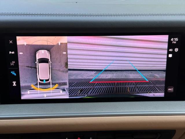 2024 Porsche Cayenne Base