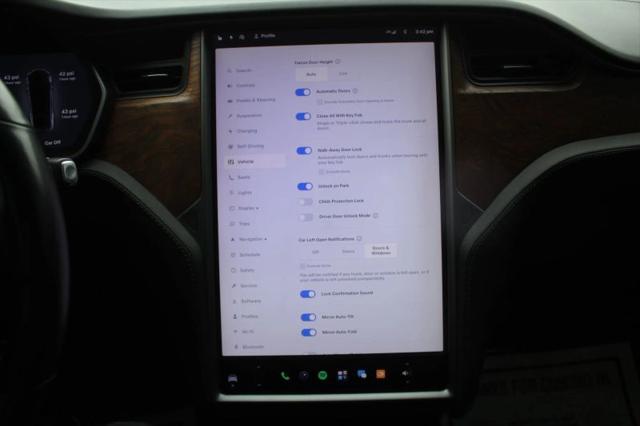 2020 Tesla Model X Long Range Dual Motor All-Wheel Drive