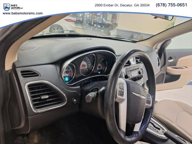 2012 Chrysler 200 Touring
