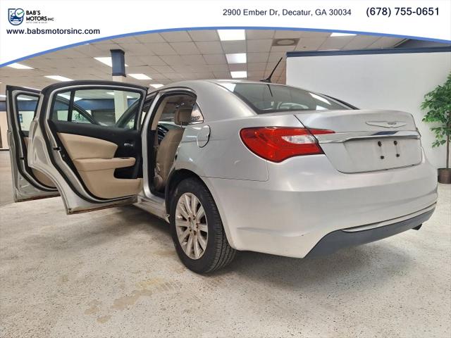 2012 Chrysler 200 Touring