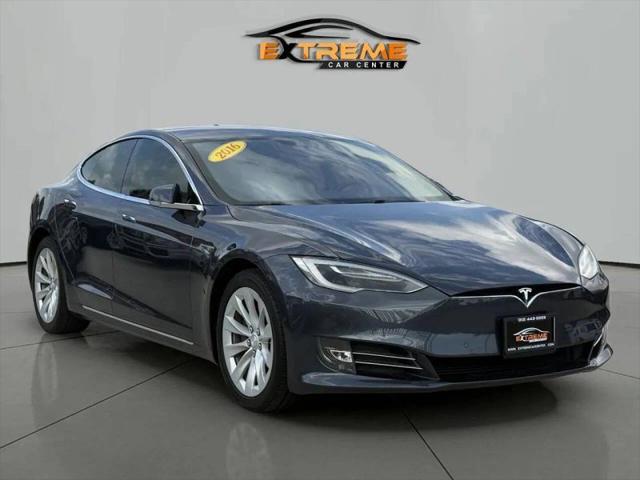 2016 Tesla Model S 70