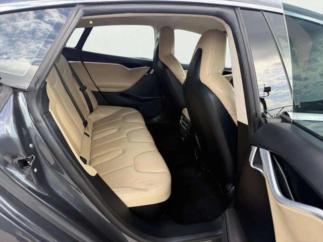 2016 Tesla Model S 70