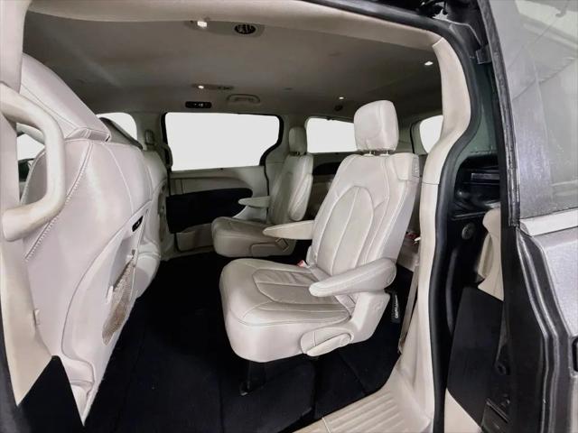 2021 Chrysler Pacifica Touring L