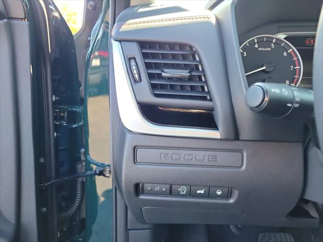 2027 Nissan Rogue Rock Creek