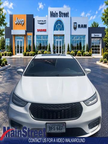 2022 Chrysler Pacifica Hybrid Limited