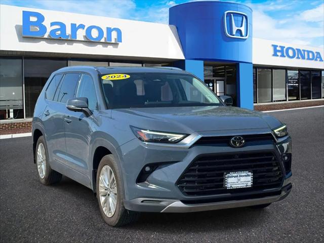 2024 Toyota Grand Highlander XLE for sale in Patchogue, NY