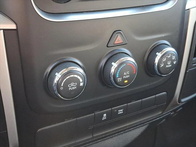 2017 Ram 1500 SLT Quad Cab 4x4 64 Box