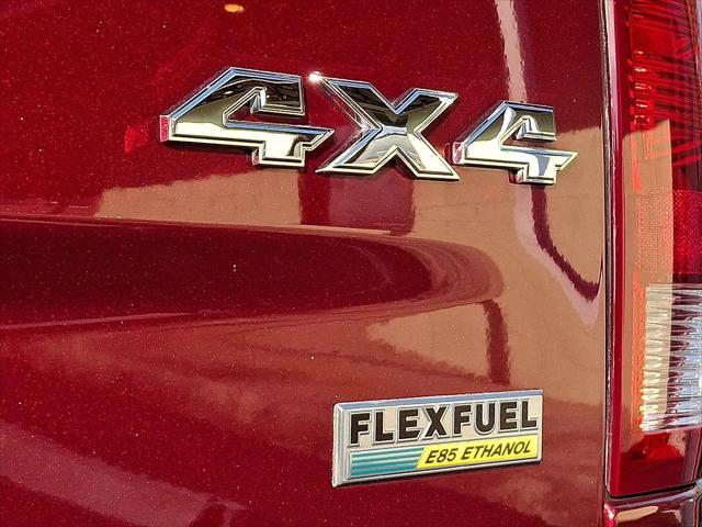 2017 Ram 1500 SLT Quad Cab 4x4 64 Box