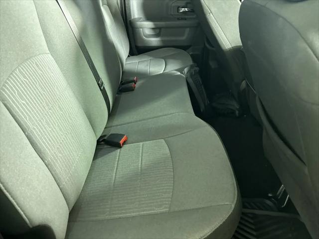 2024 Ram 1500 Classic SLT Quad Cab 4x4 64 Box