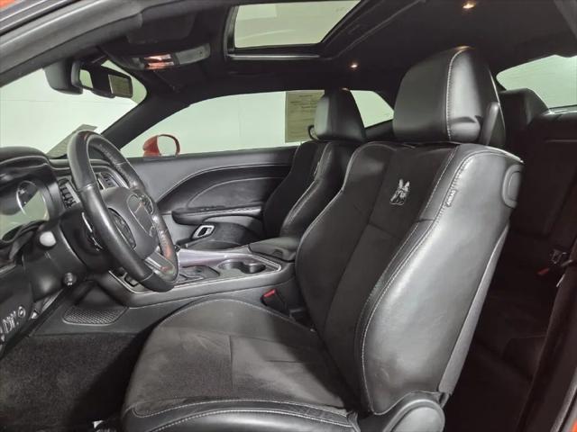 2018 Dodge Challenger 392 Hemi Scat Pack Shaker
