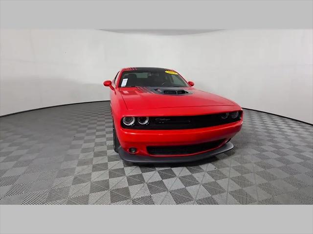 2018 Dodge Challenger 392 Hemi Scat Pack Shaker