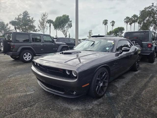 2016 Dodge Challenger R/T Plus Shaker