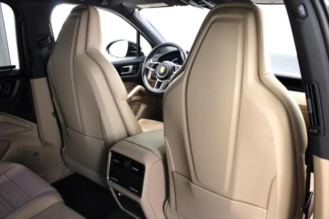 2019 Porsche Cayenne Cayenne