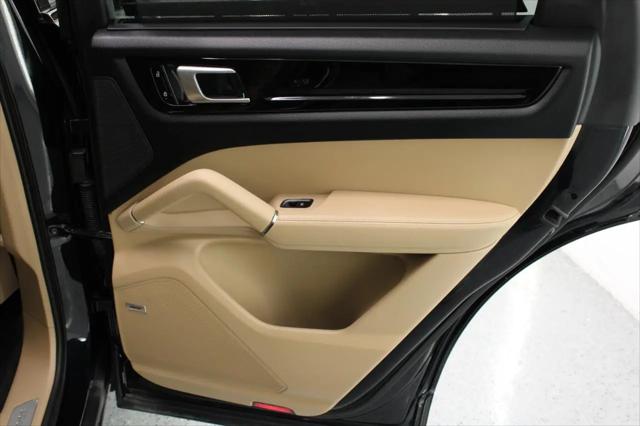 2019 Porsche Cayenne Cayenne