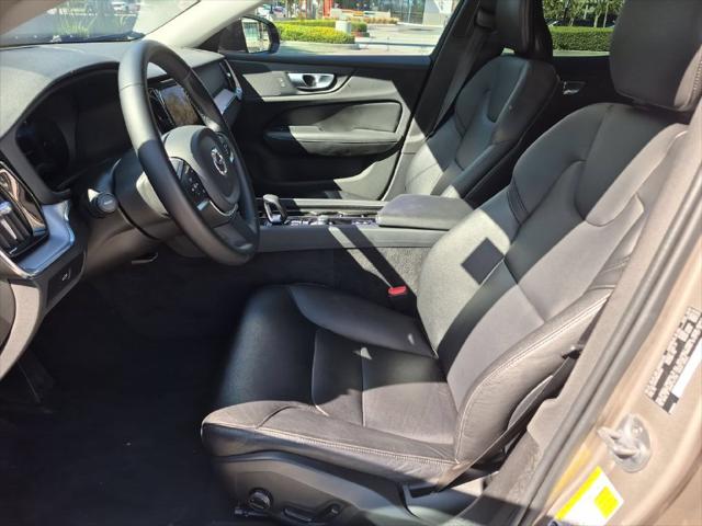 2024 Volvo S60 B5 Core Dark Theme