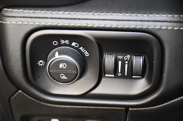 2020 Ram 1500 Limited Crew Cab 4x4 57 Box