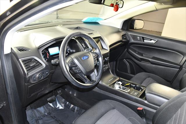 2020 Ford Edge SE