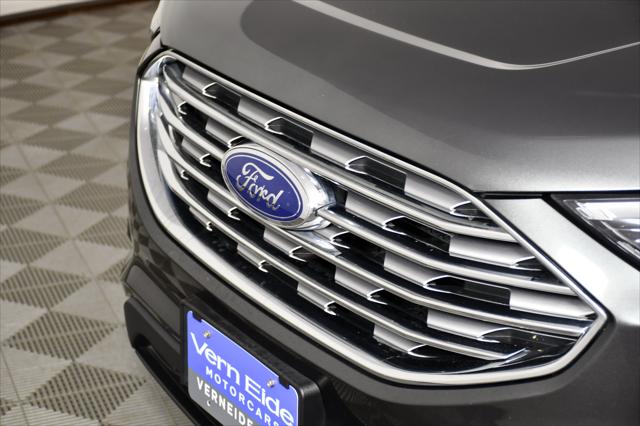 2020 Ford Edge SE