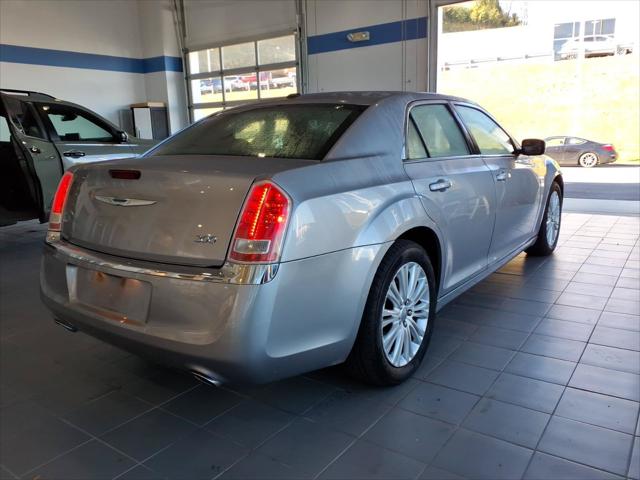 2014 Chrysler 300 Base