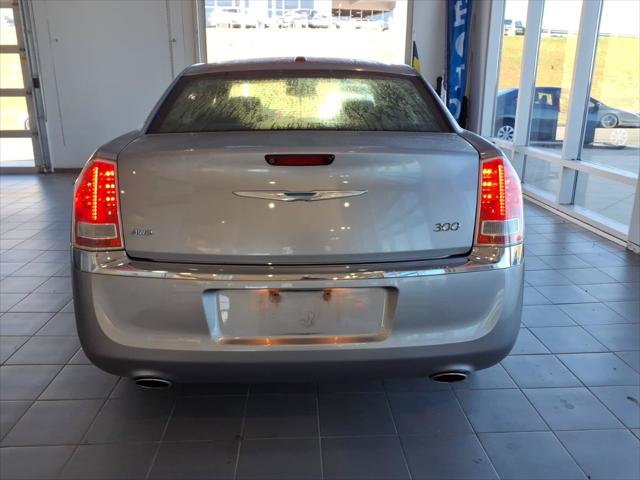 2014 Chrysler 300 Base