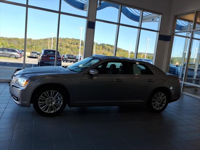 2014 Chrysler 300 Base