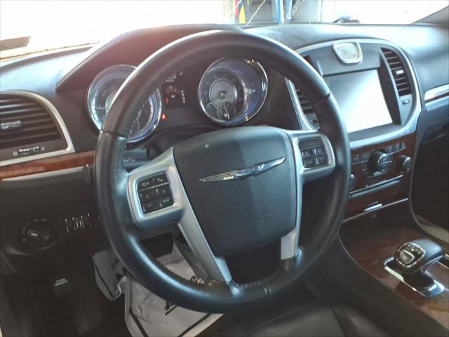 2014 Chrysler 300 Base