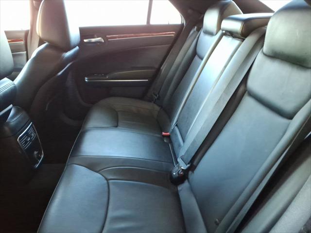 2014 Chrysler 300 Base