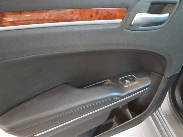 2014 Chrysler 300 Base