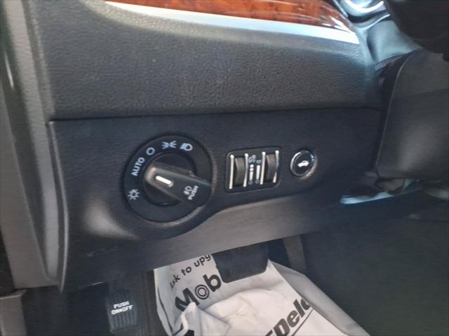 2014 Chrysler 300 Base
