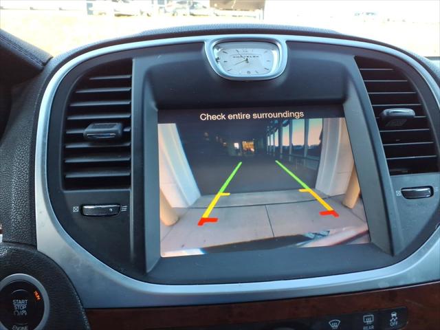 2014 Chrysler 300 Base