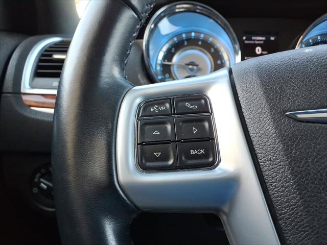 2014 Chrysler 300 Base