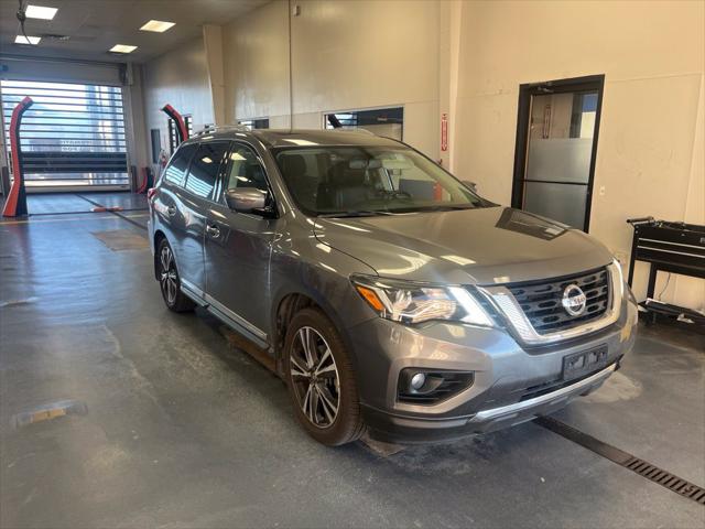 2020 Nissan Pathfinder Platinum 4WD for sale near Groveport, OH