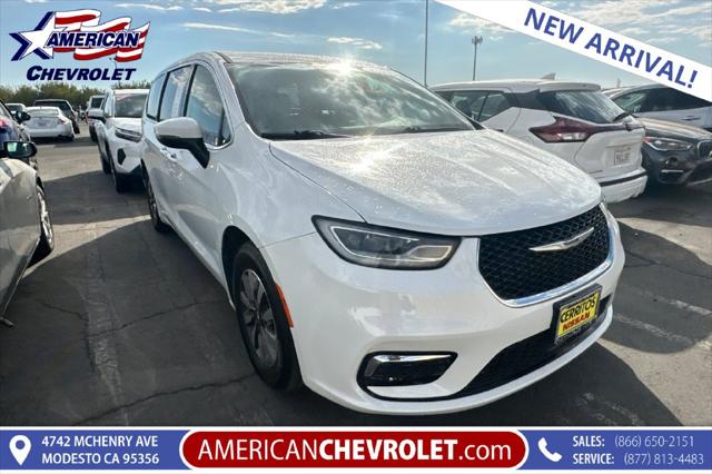 2023 Chrysler Pacifica Hybrid Touring L for sale in Modesto, CA