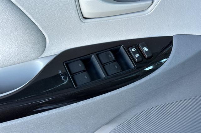 2011 Toyota Sienna Base V6