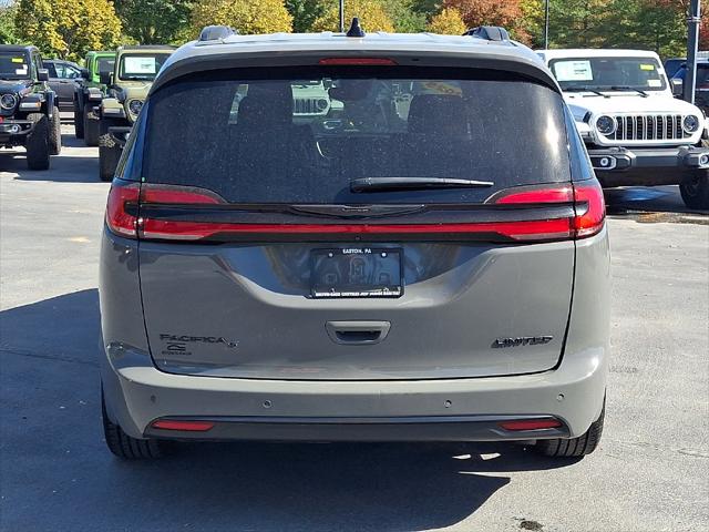 2025 Chrysler Pacifica Limited