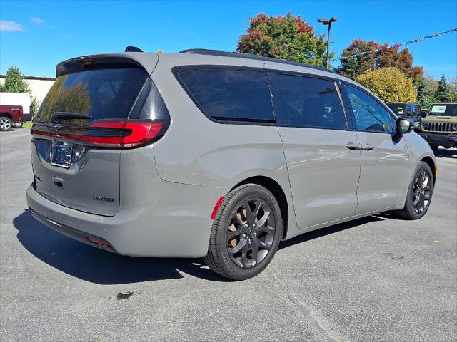 2025 Chrysler Pacifica Limited